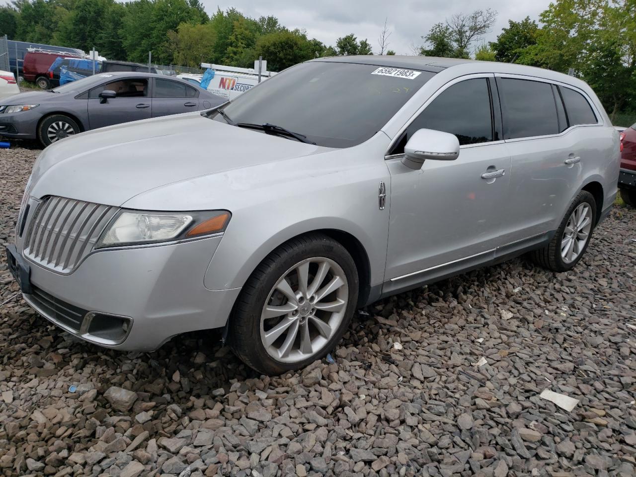 LINCOLN MKT 2010 2lmhj5at5abj50210