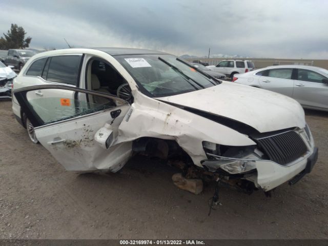 LINCOLN MKT 2013 2lmhj5at5dbl55076