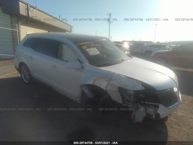 LINCOLN MKT 2013 2lmhj5at6dbl55006