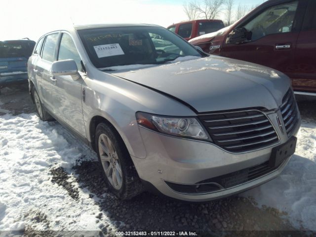 LINCOLN MKT 2018 2lmhj5at6jbl00552