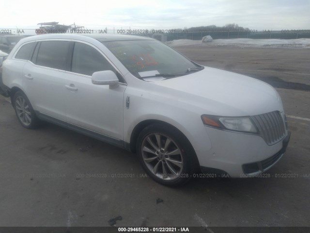 LINCOLN MKT 2011 2lmhj5at7bbj52851