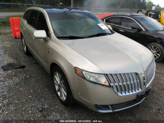 LINCOLN MKT 2010 2lmhj5at8abj29321