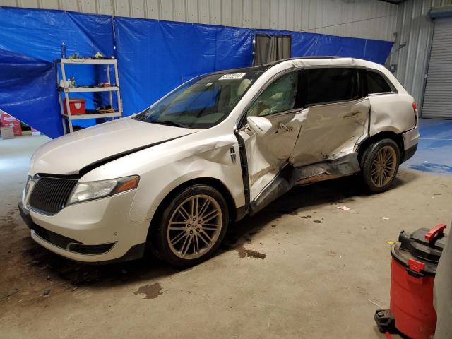 LINCOLN MKT 2013 2lmhj5at9dbl56067