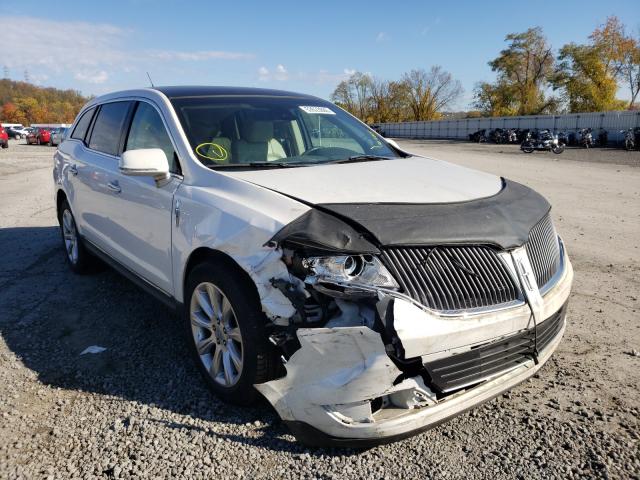 LINCOLN MKT 2013 2lmhj5at9dbl58143