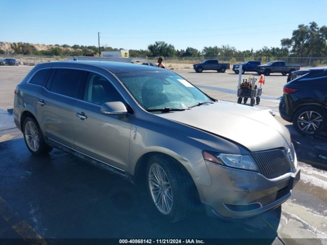 LINCOLN MKT 2015 2lmhj5at9fbl02710