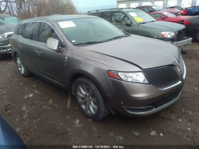 LINCOLN MKT 2016 2lmhj5at9gbl01008