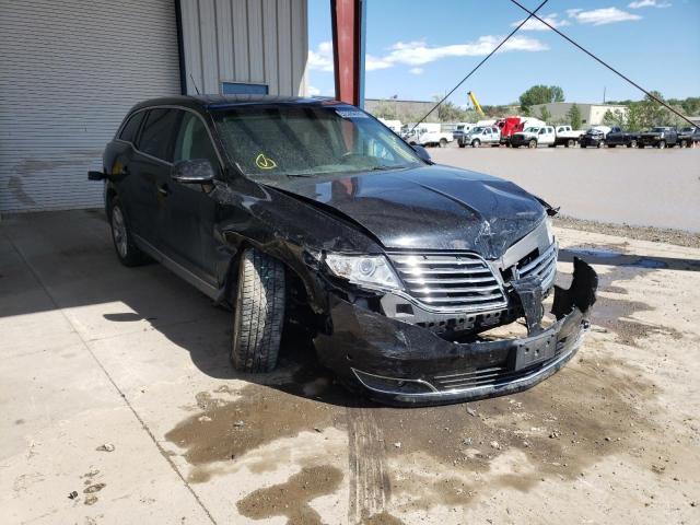 LINCOLN MKT 2017 2lmhj5at9hbl00572