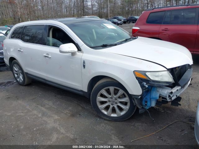 LINCOLN MKT 2013 2lmhj5fk3dbl56064