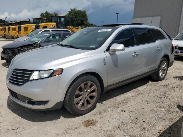 LINCOLN MKT 2017 2lmhj5fk3hbl00678