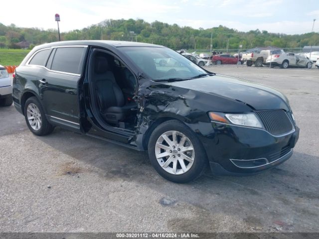 LINCOLN MKT 2016 2lmhj5nk0gbl02534