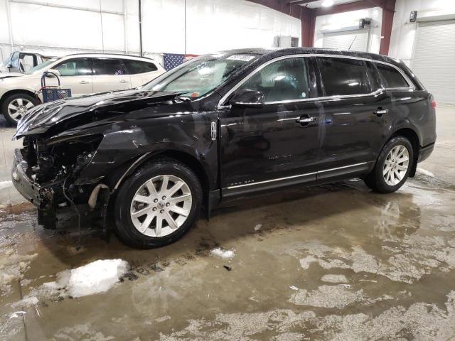 LINCOLN MKT 2017 2lmhj5nk0hbl01398