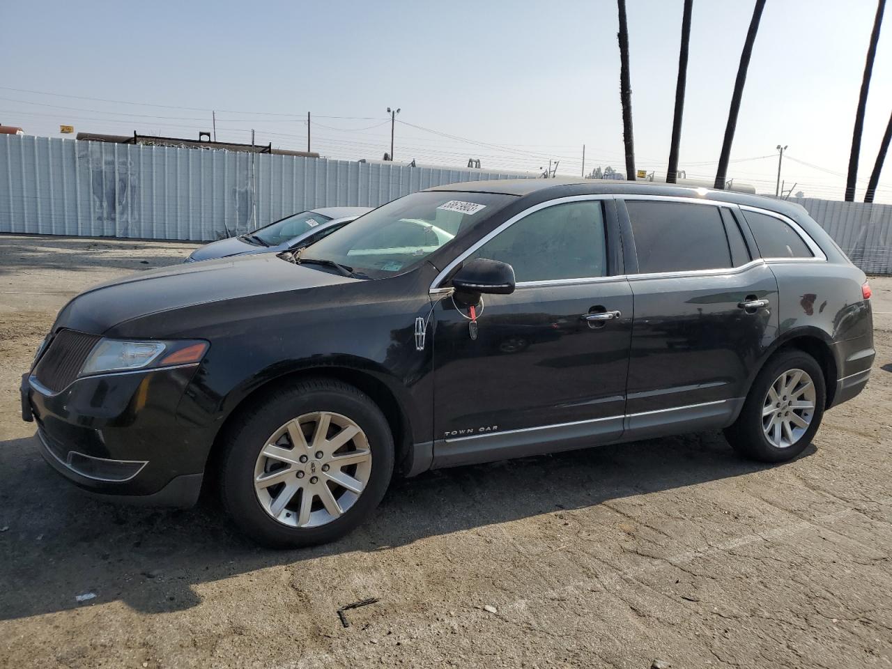 LINCOLN MKT 2014 2lmhj5nk3ebl59145