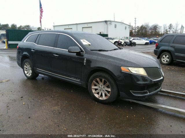 LINCOLN MKT 2013 2lmhj5nk4dbl53613