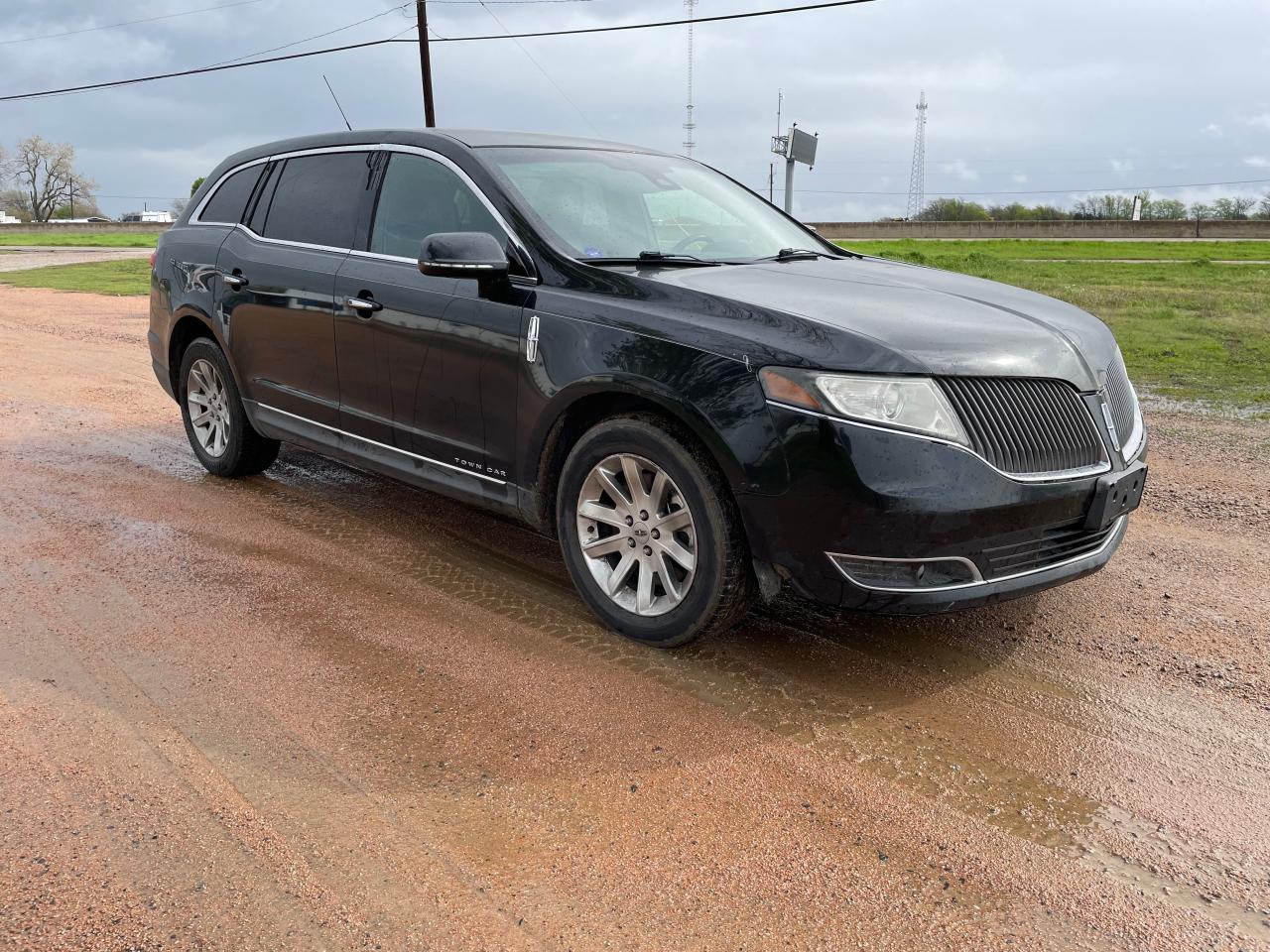 LINCOLN MKT 2013 2lmhj5nk5dbl54611