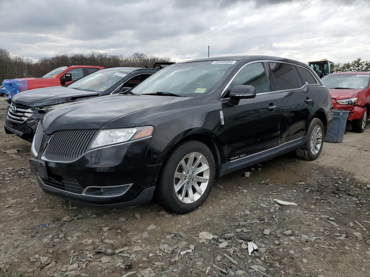 LINCOLN MKT 2014 2lmhj5nk5ebl55548