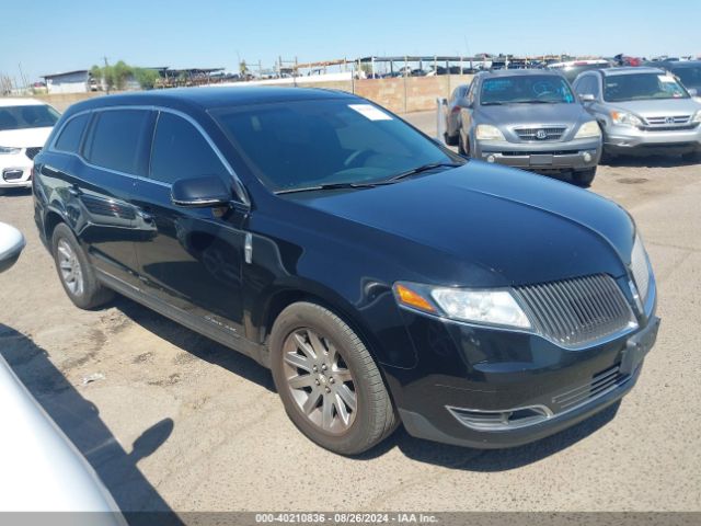 LINCOLN MKT 2016 2lmhj5nk5gbl02951