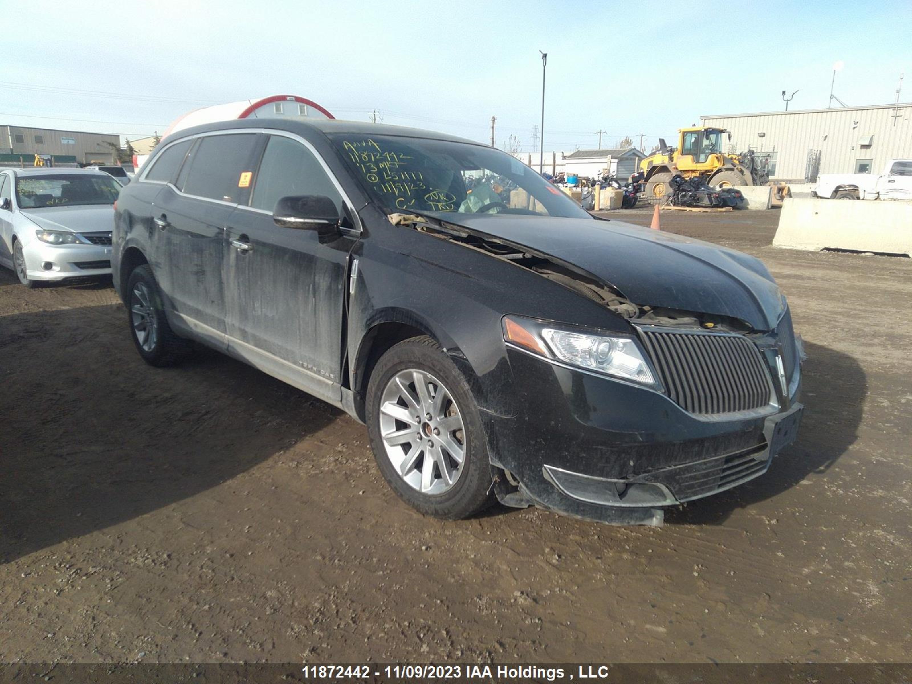 LINCOLN MKT 2013 2lmhj5nk8dbl57177