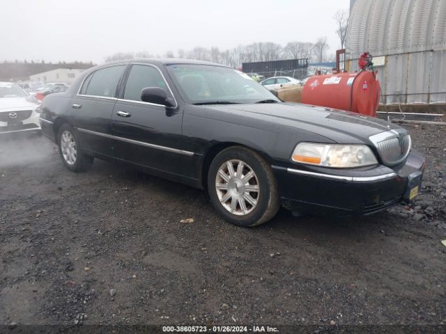 LINCOLN TOWN CAR 2011 2lnbl8cv3bx764026