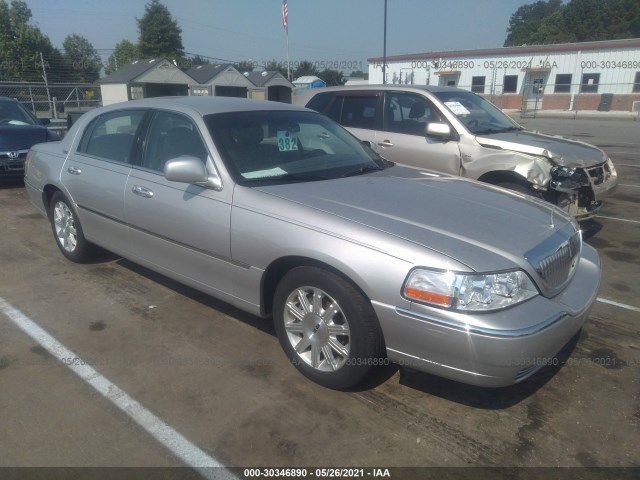 LINCOLN TOWN CAR 2010 2lnbl8cv4ax604056