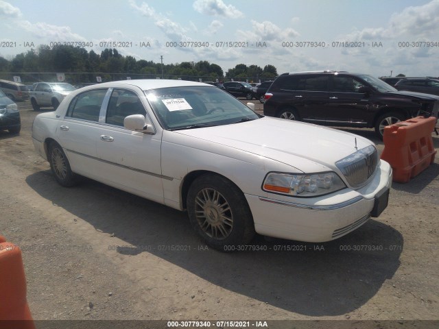 LINCOLN TOWN CAR 2010 2lnbl8cv4ax614439