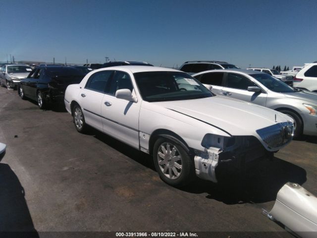 LINCOLN TOWN CAR 2011 2lnbl8cv5bx758597