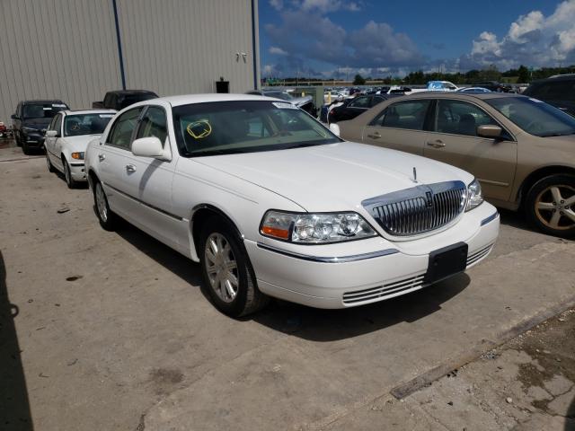 LINCOLN TOWN CAR S 2010 2lnbl8cv7ax601457