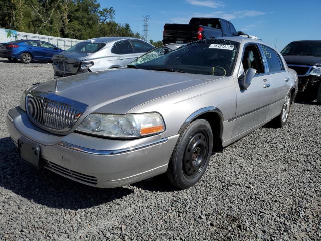 LINCOLN TOWNCAR 2010 2lnbl8cv8ax614461