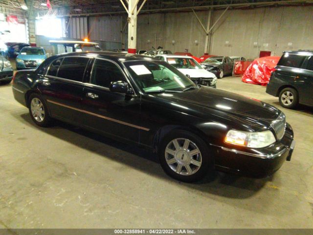 LINCOLN TOWN CAR 2010 2lnbl8ev6ax628100