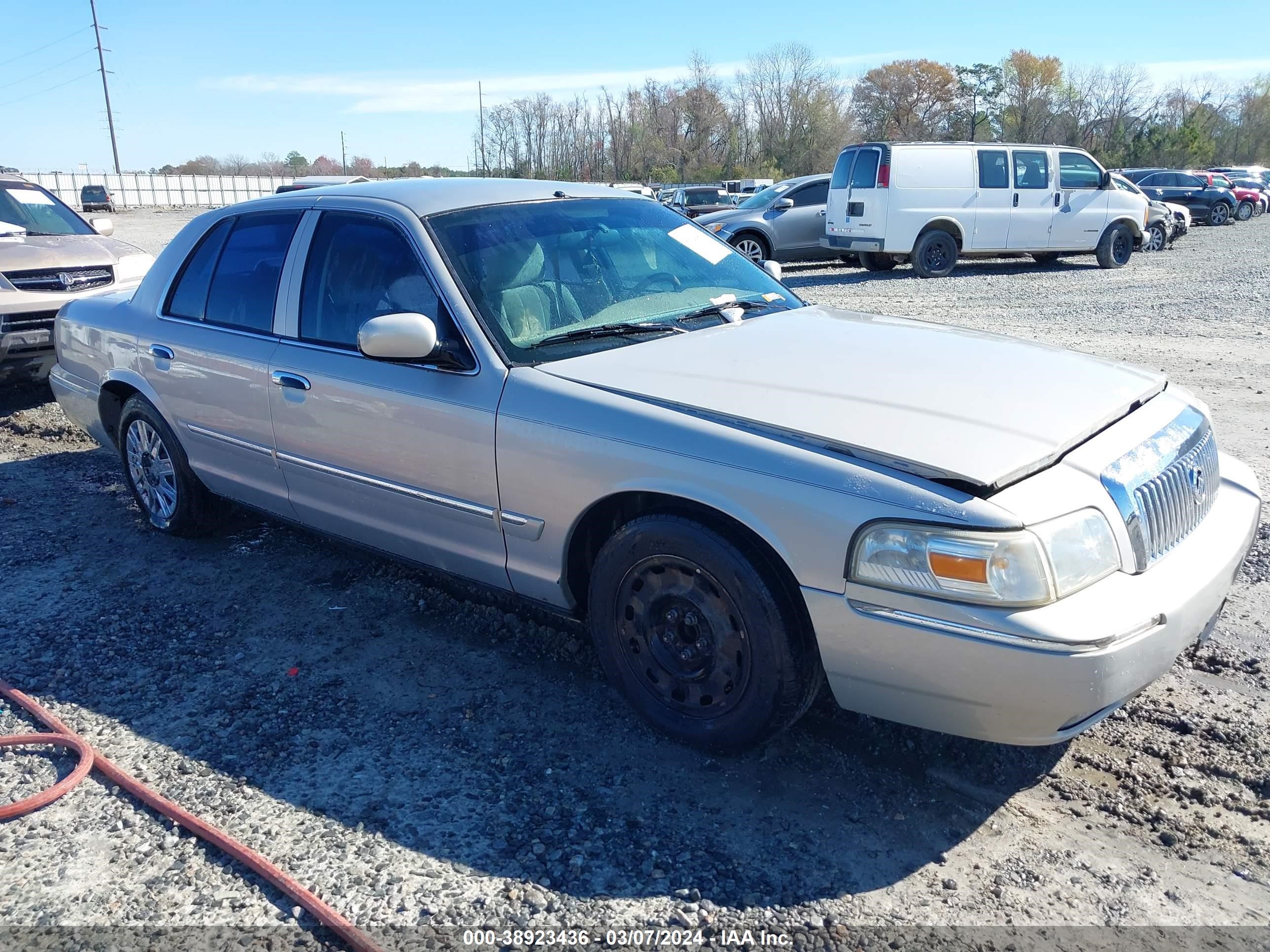 MERCURY GRAND MARQUIS 2007 2mefm74v37x624060