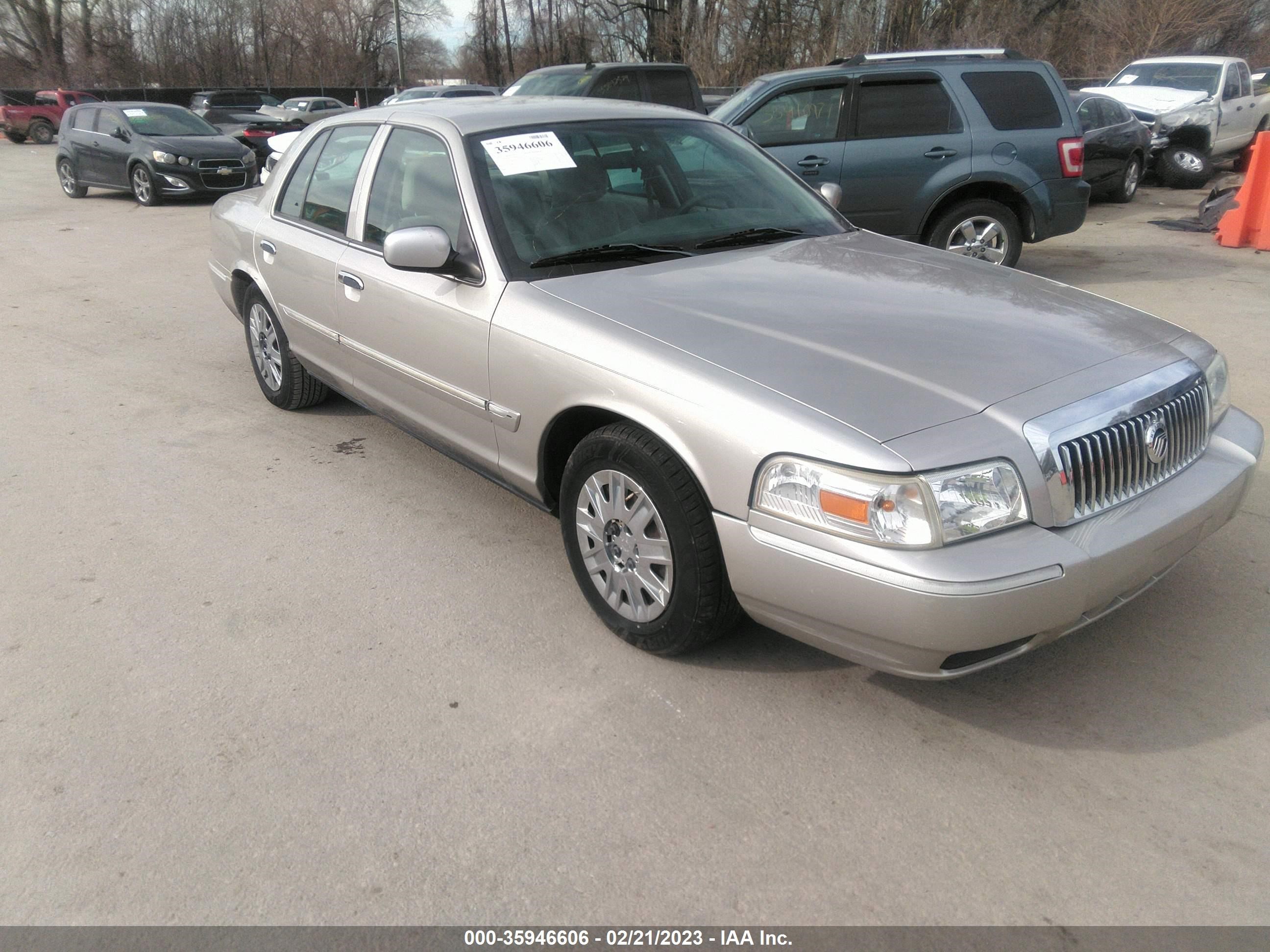 MERCURY GRAND MARQUIS 2007 2mefm74v57x616154