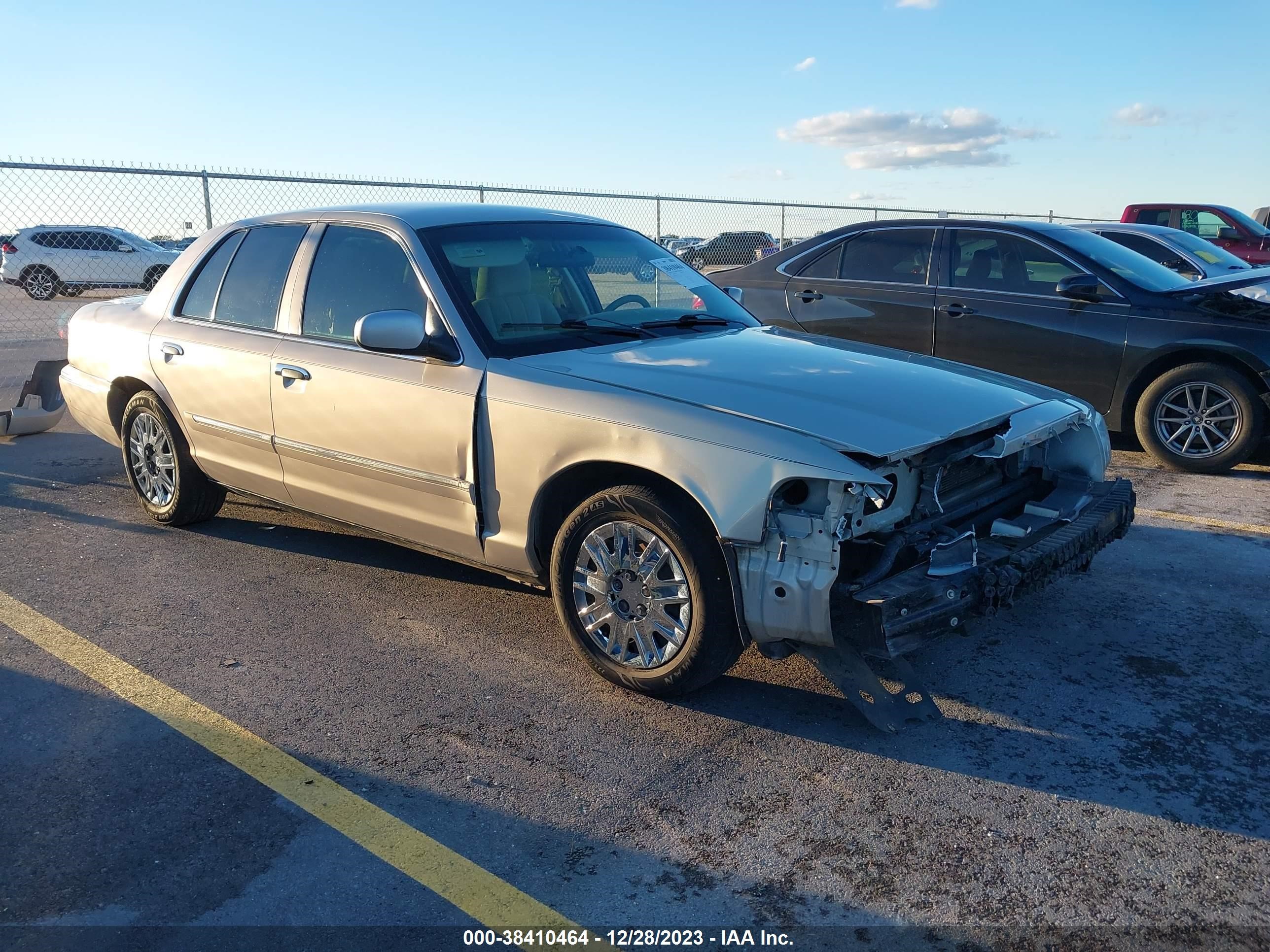 MERCURY GRAND MARQUIS 2007 2mefm74v67x621136