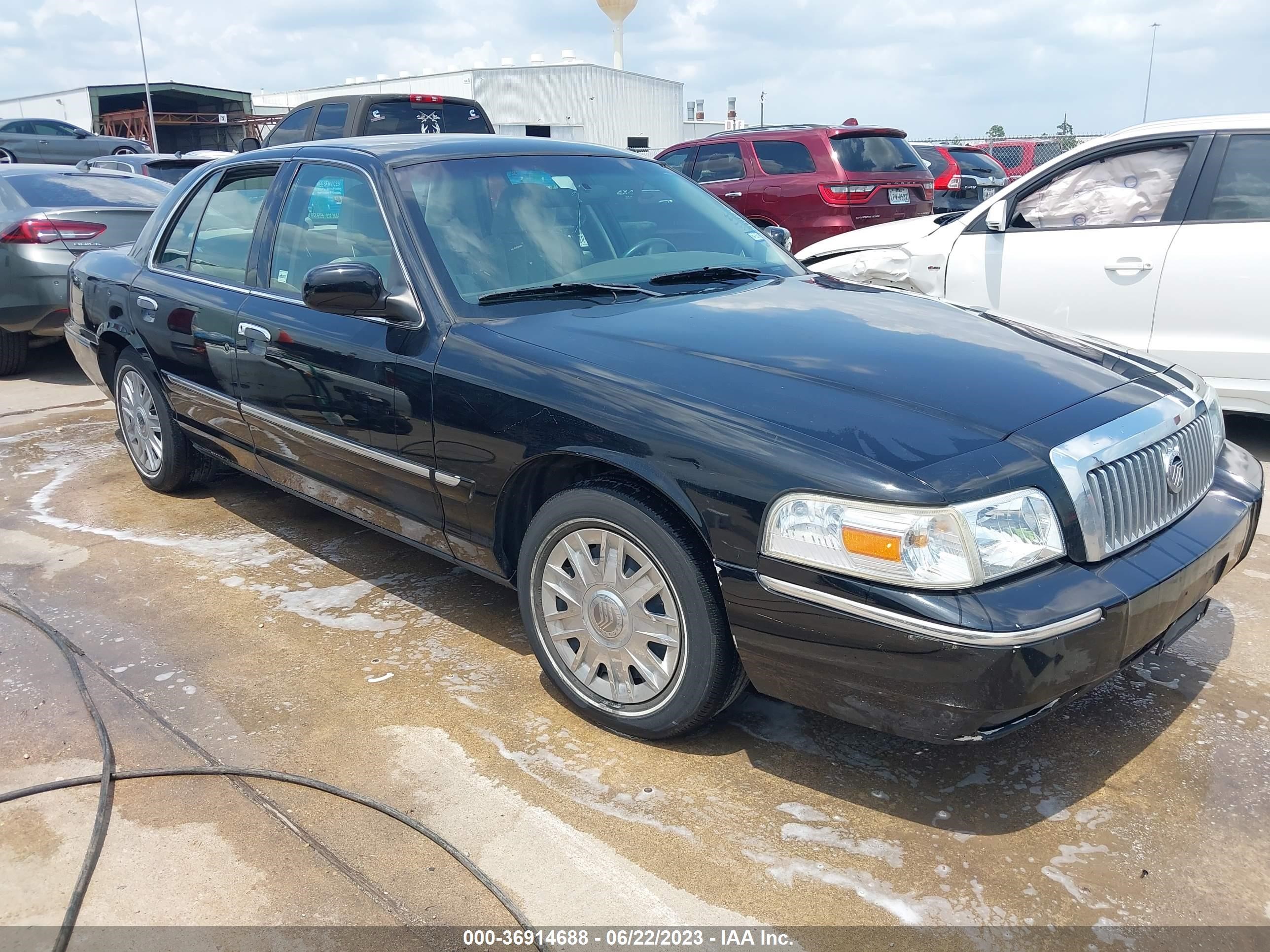 MERCURY GRAND MARQUIS 2006 2mefm74v96x649270