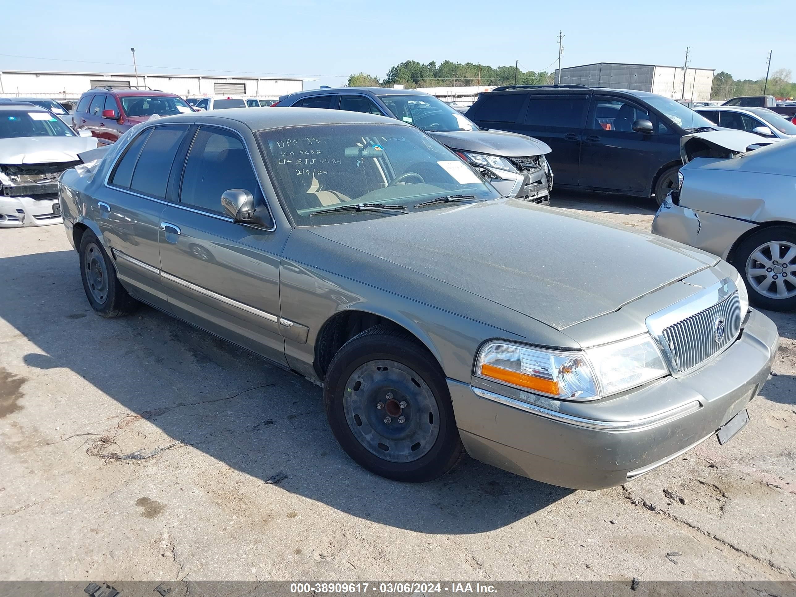 MERCURY GRAND MARQUIS 2003 2mefm74w03x635682