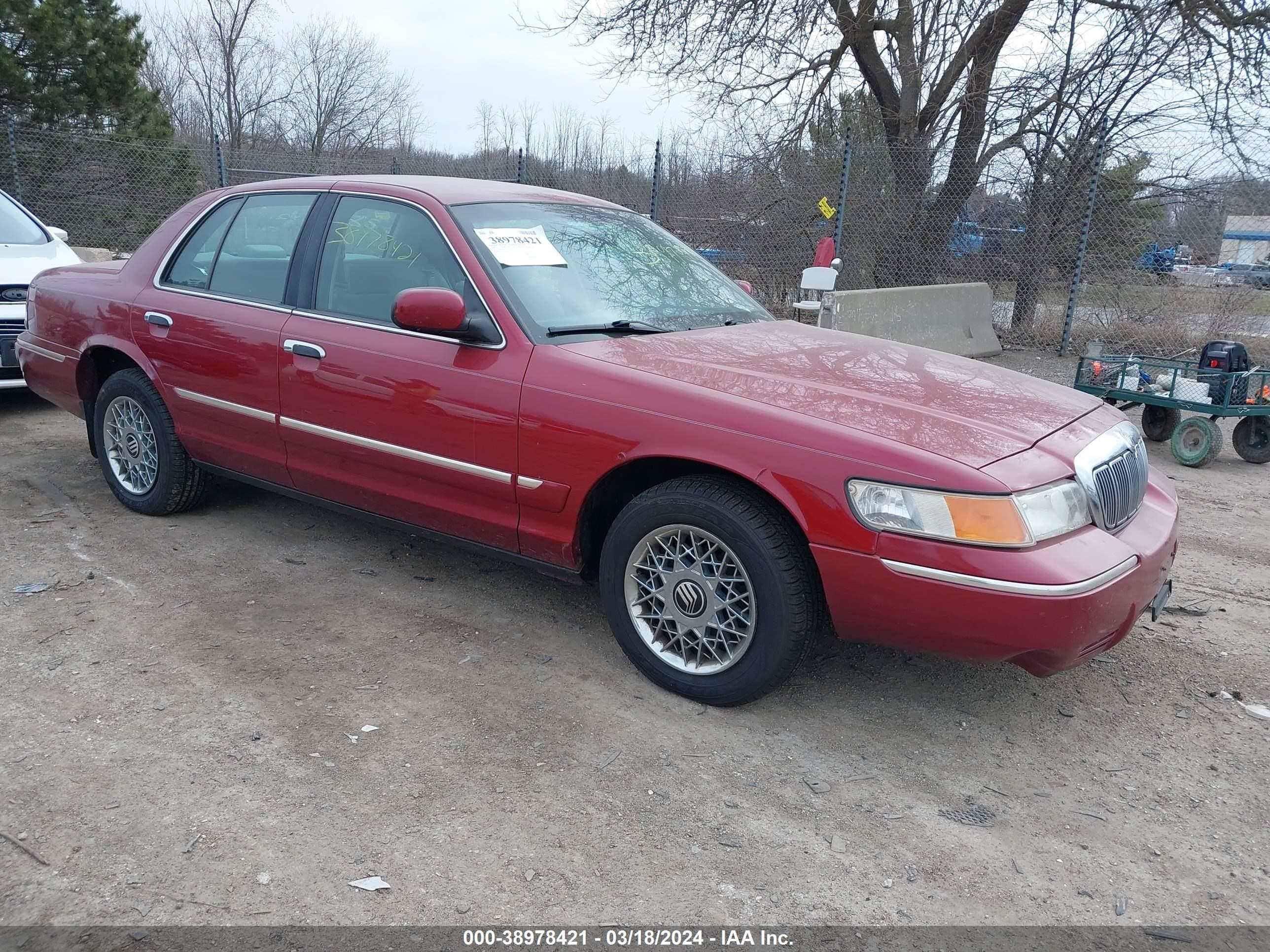 MERCURY GRAND MARQUIS 2002 2mefm74w22x652045