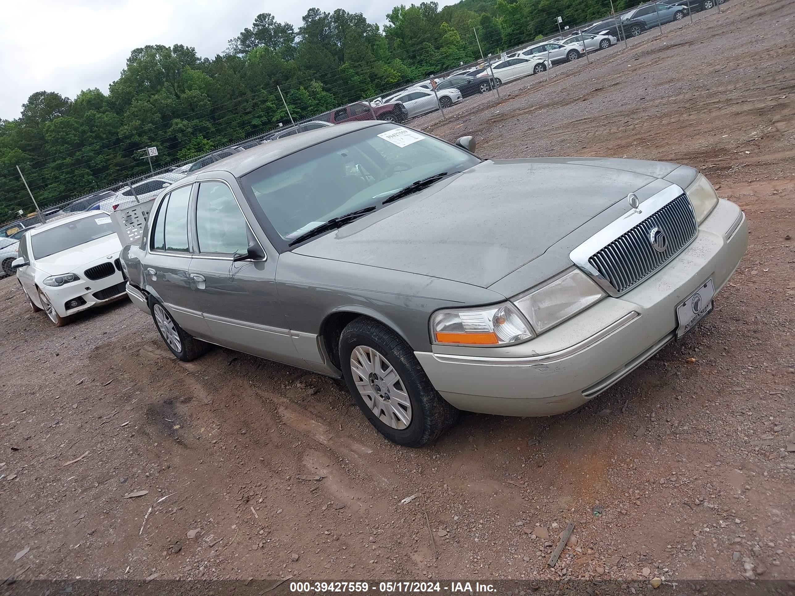 MERCURY GRAND MARQUIS 2004 2mefm74w24x644689