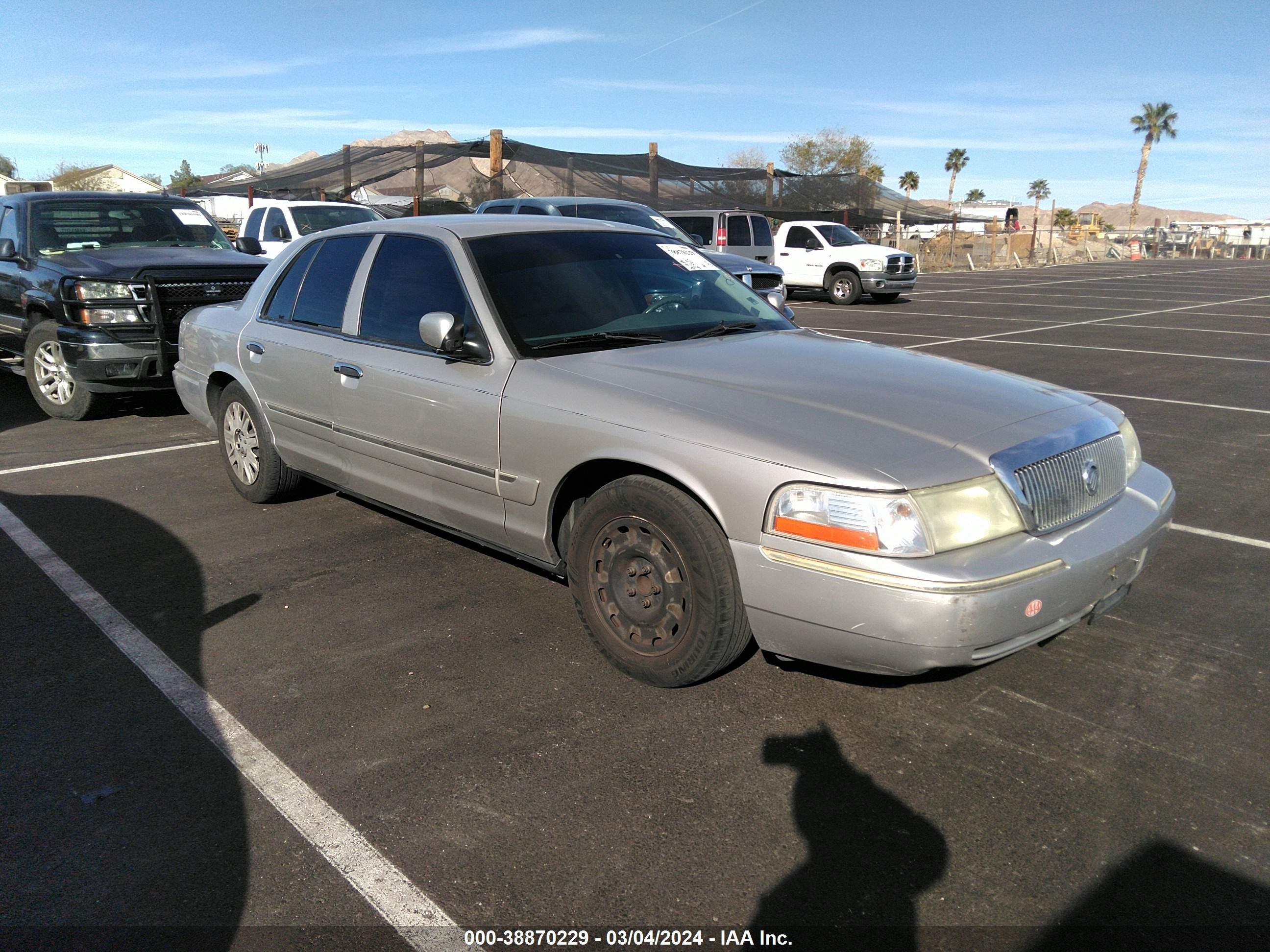 MERCURY GRAND MARQUIS 2004 2mefm74w24x686988