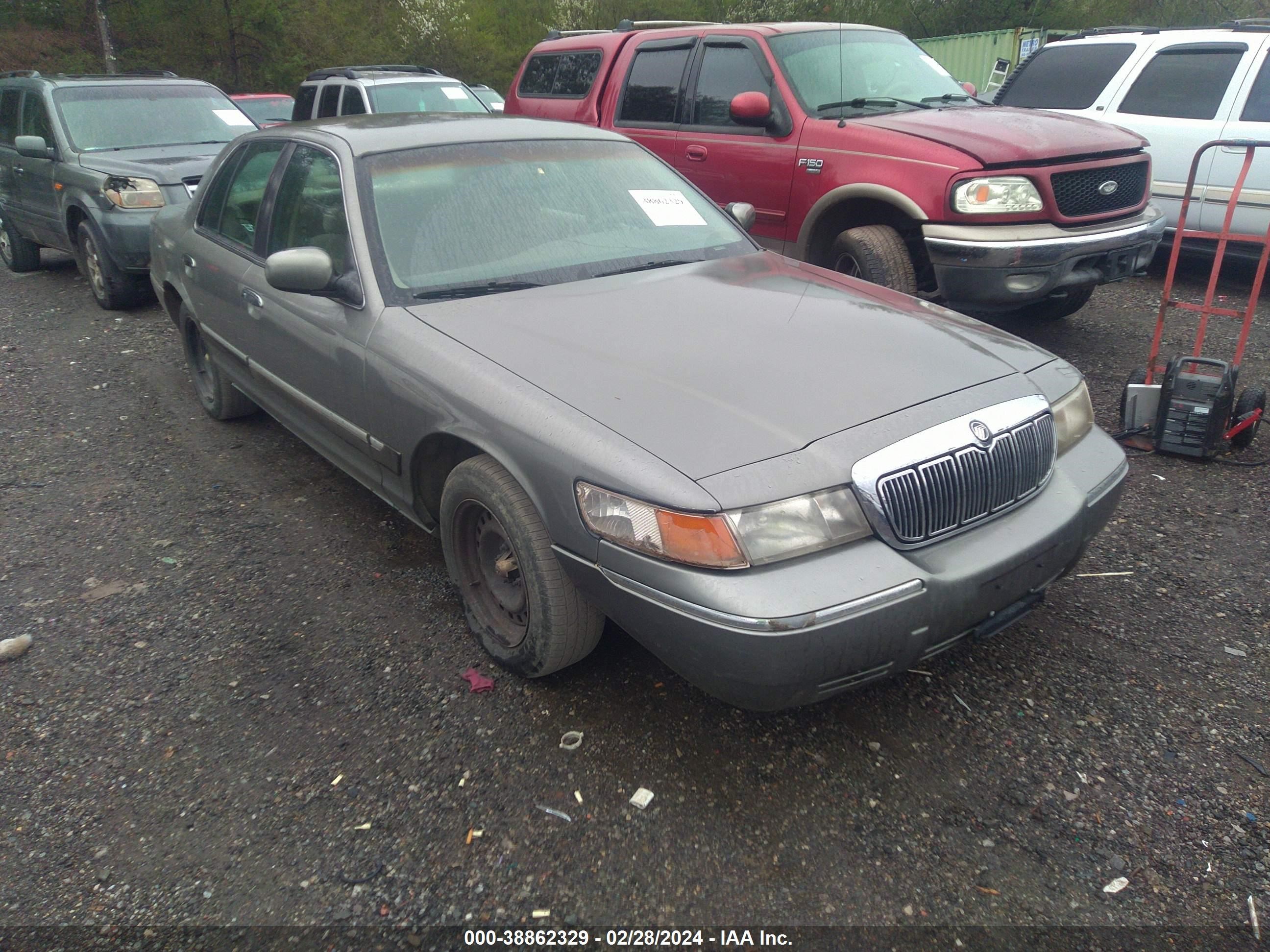 MERCURY GRAND MARQUIS 2000 2mefm74w3yx713525