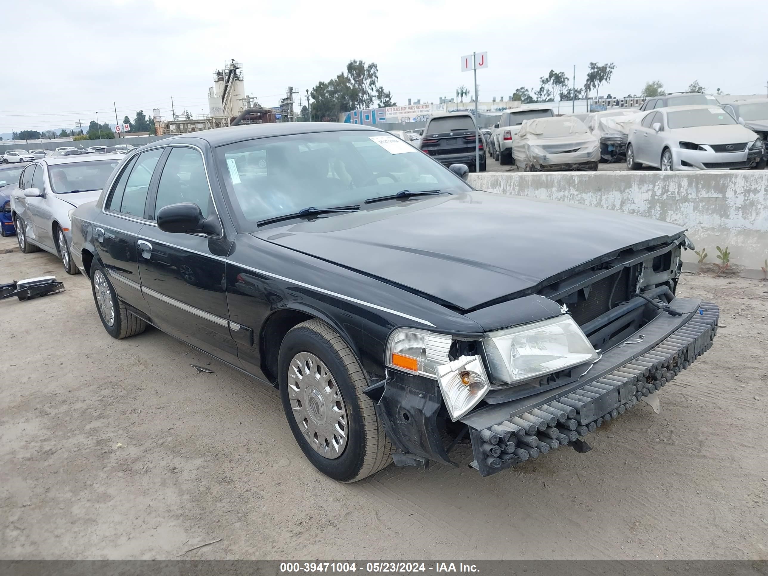 MERCURY GRAND MARQUIS 2004 2mefm74w44x612245