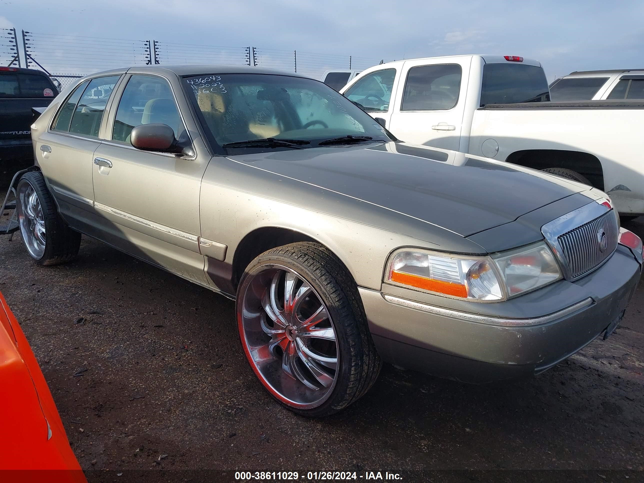 MERCURY GRAND MARQUIS 2003 2mefm74w53x682531