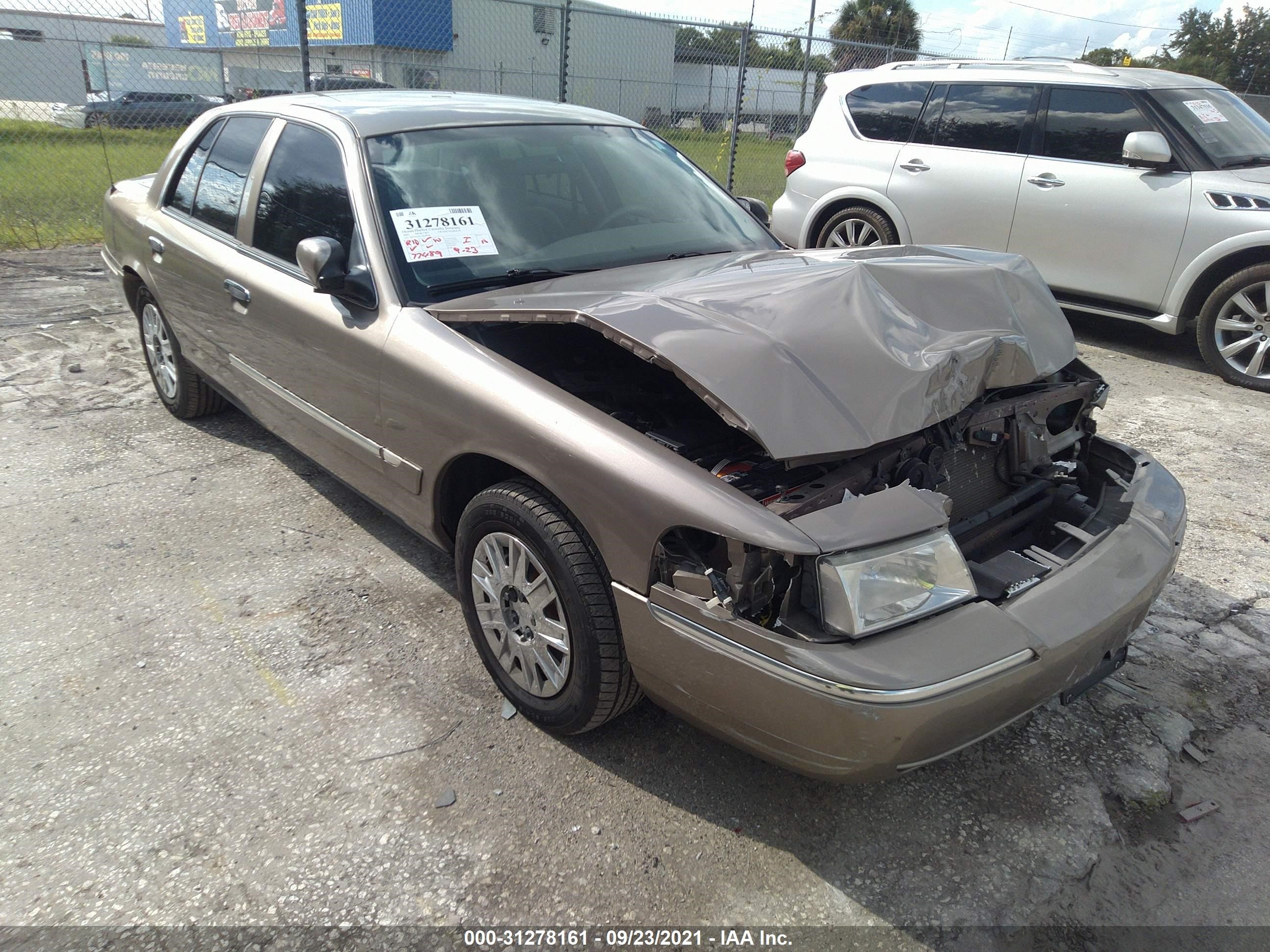 MERCURY GRAND MARQUIS 2005 2mefm74w55x608948