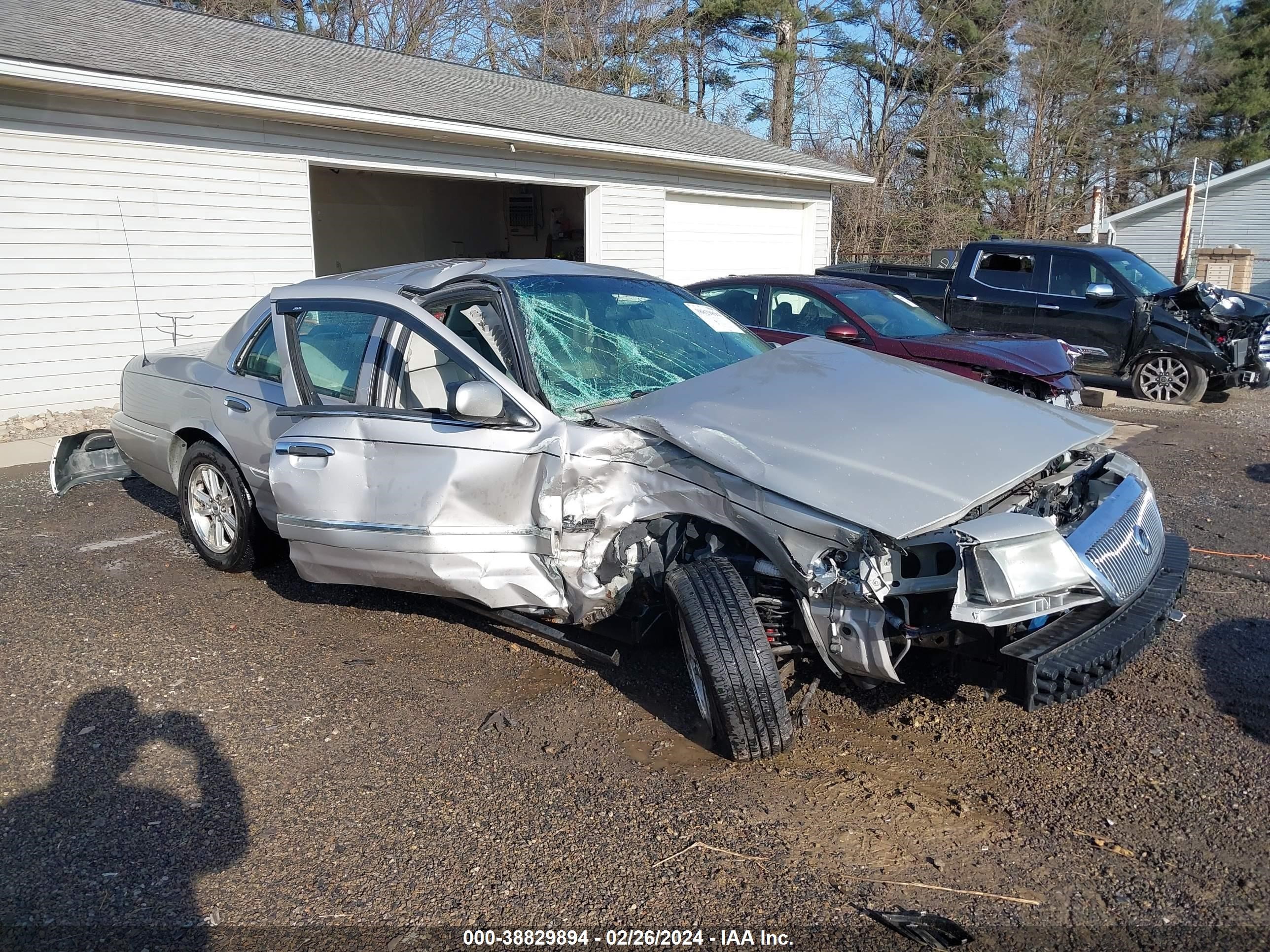 MERCURY GRAND MARQUIS 2005 2mefm74w55x651802