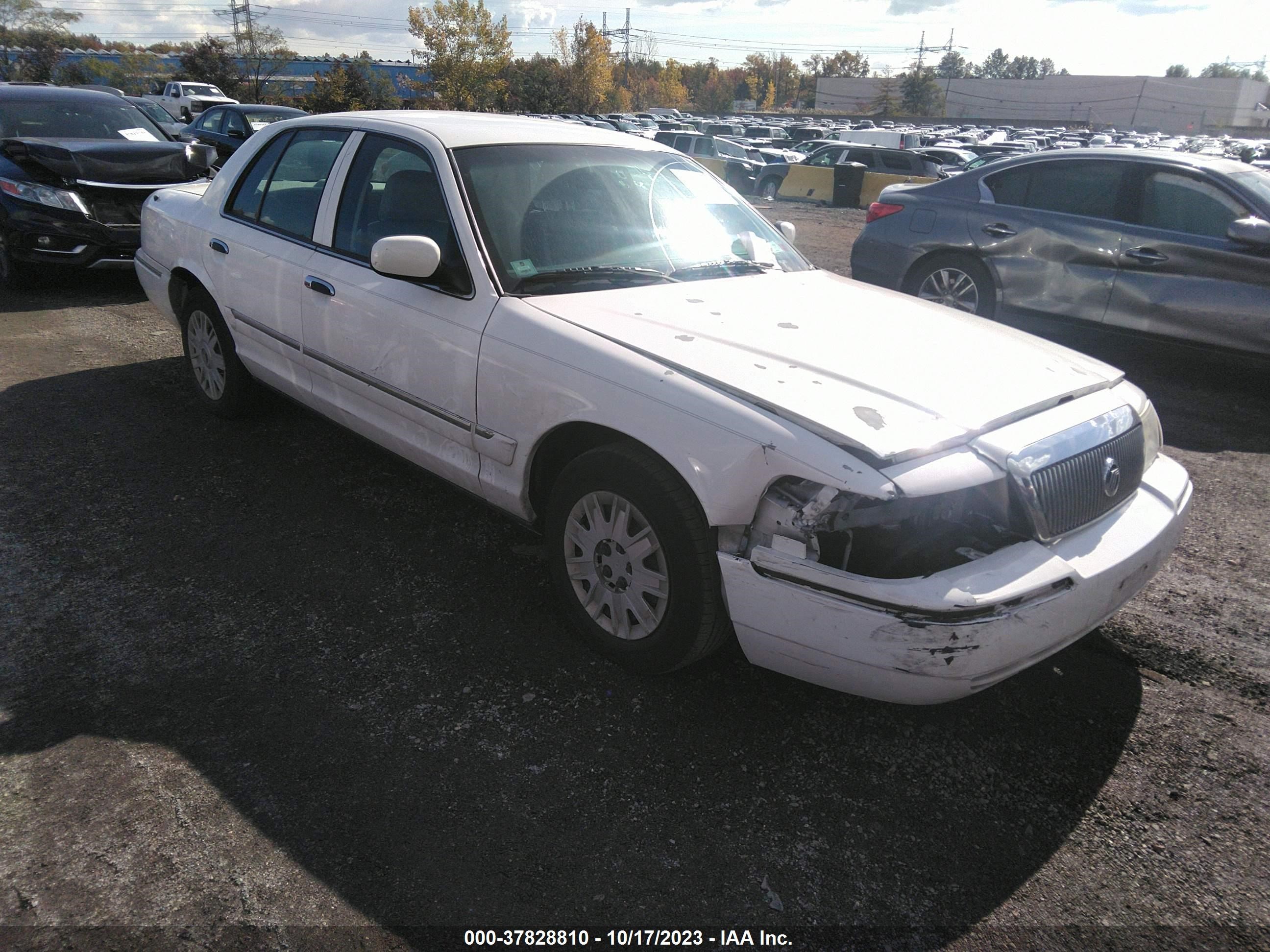 MERCURY GRAND MARQUIS 2005 2mefm74w85x604831