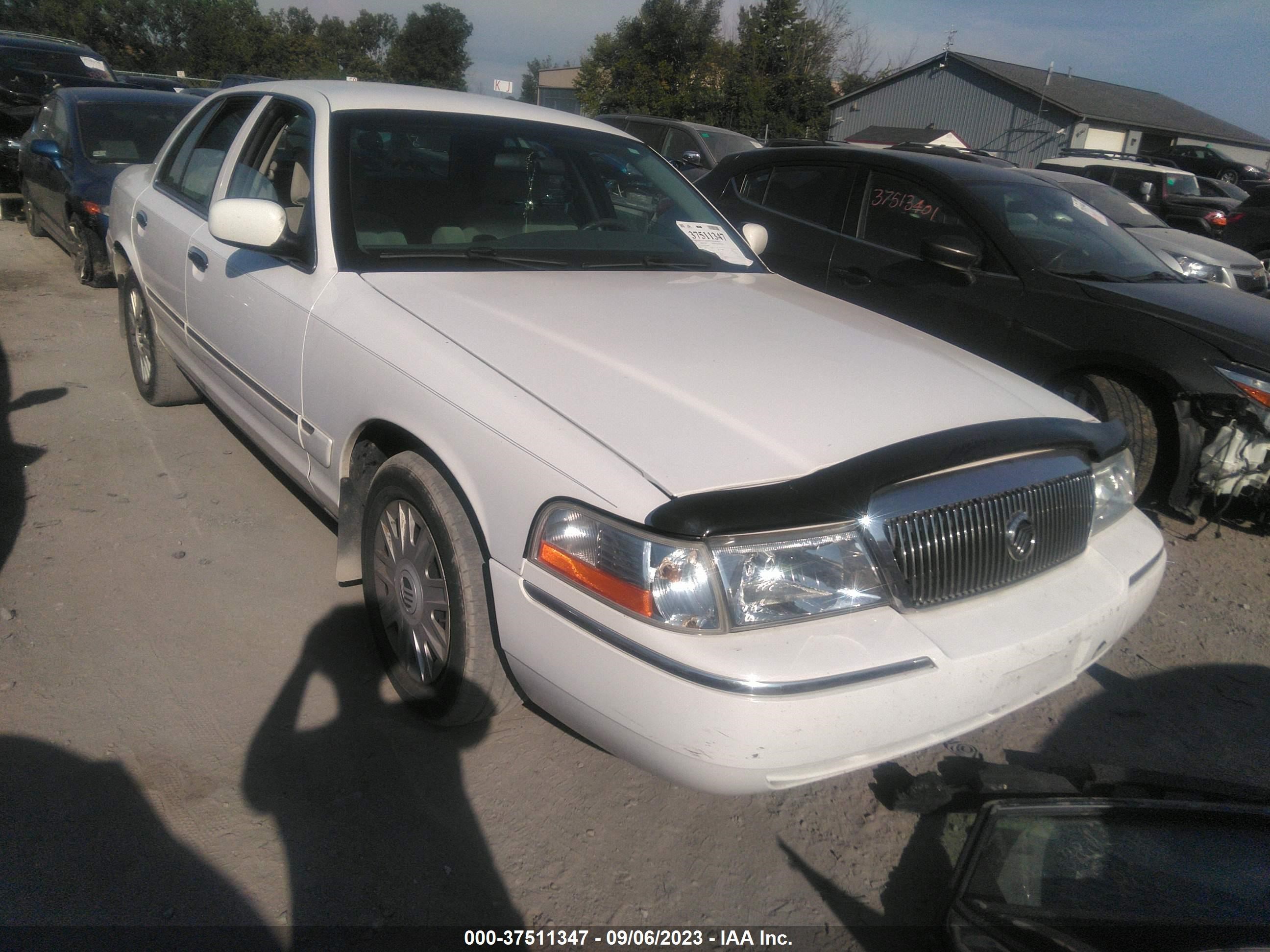 MERCURY GRAND MARQUIS 2004 2mefm74w94x660680