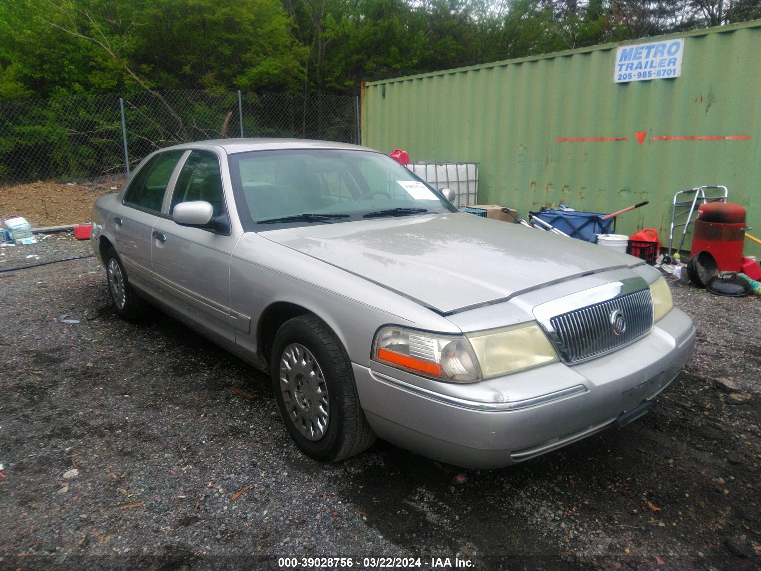 MERCURY GRAND MARQUIS 2003 2mefm74wx3x704295