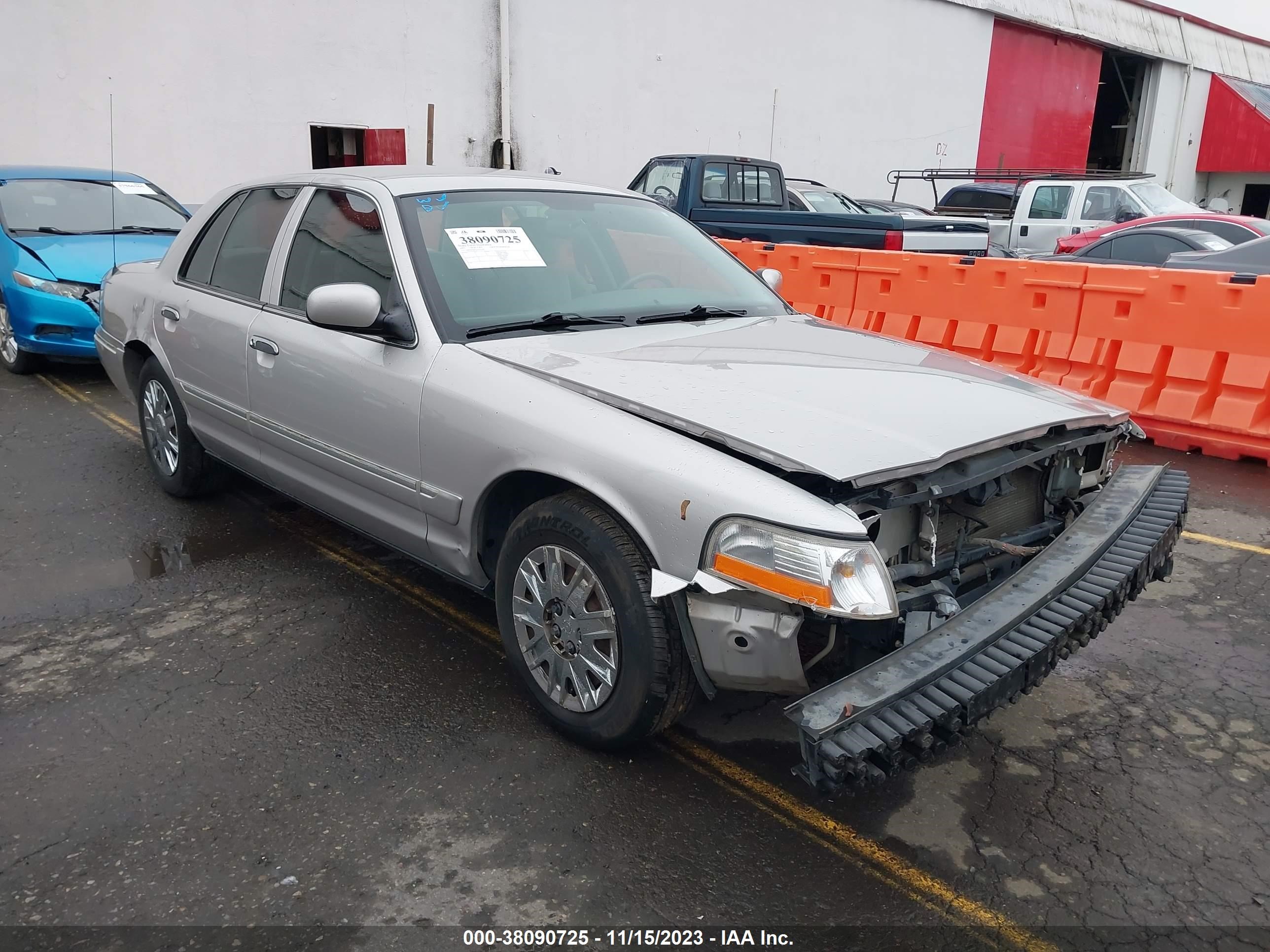 MERCURY GRAND MARQUIS 2005 2mefm74wx5x643209