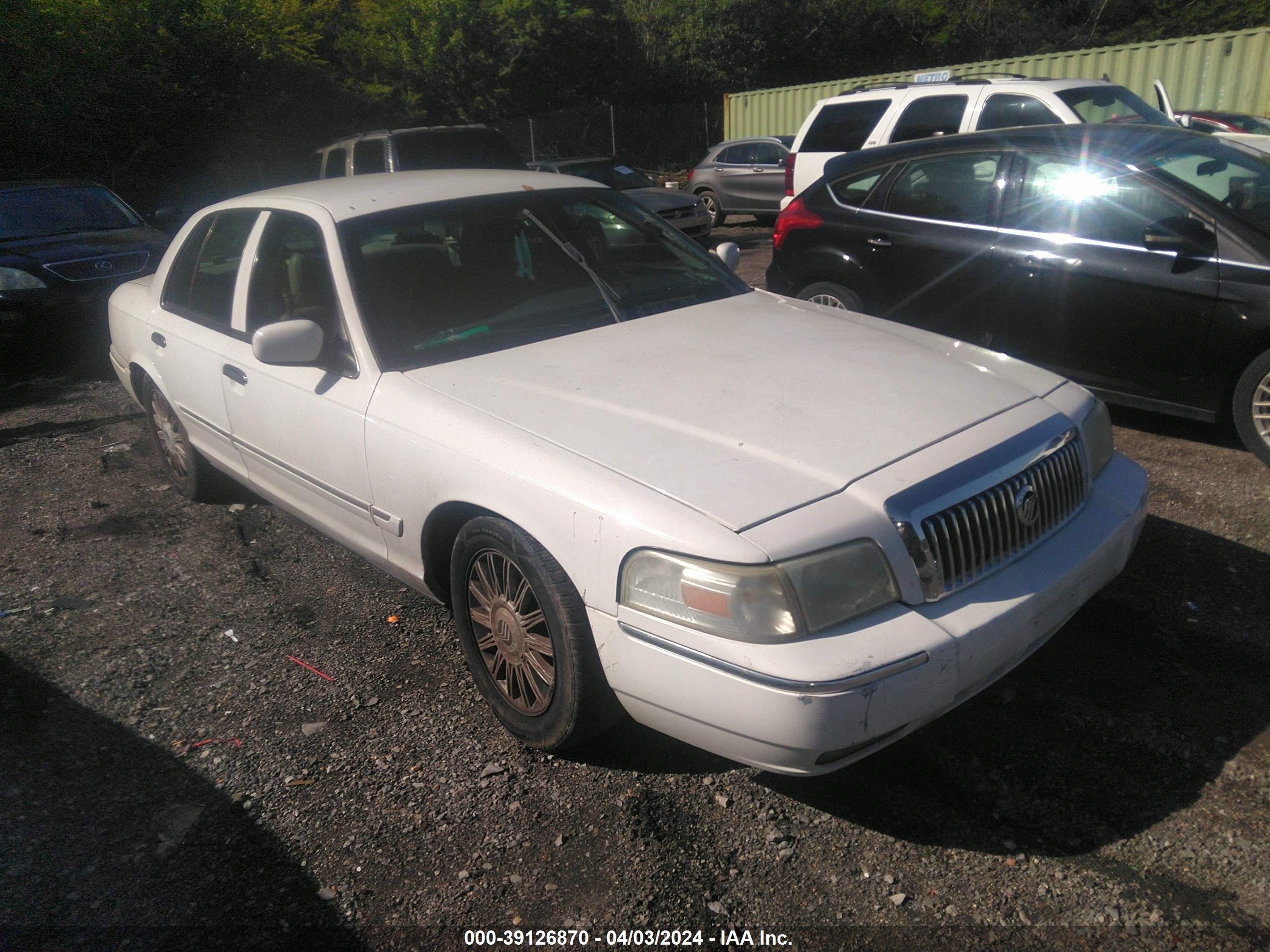 MERCURY GRAND MARQUIS 2008 2mefm75v28x648074