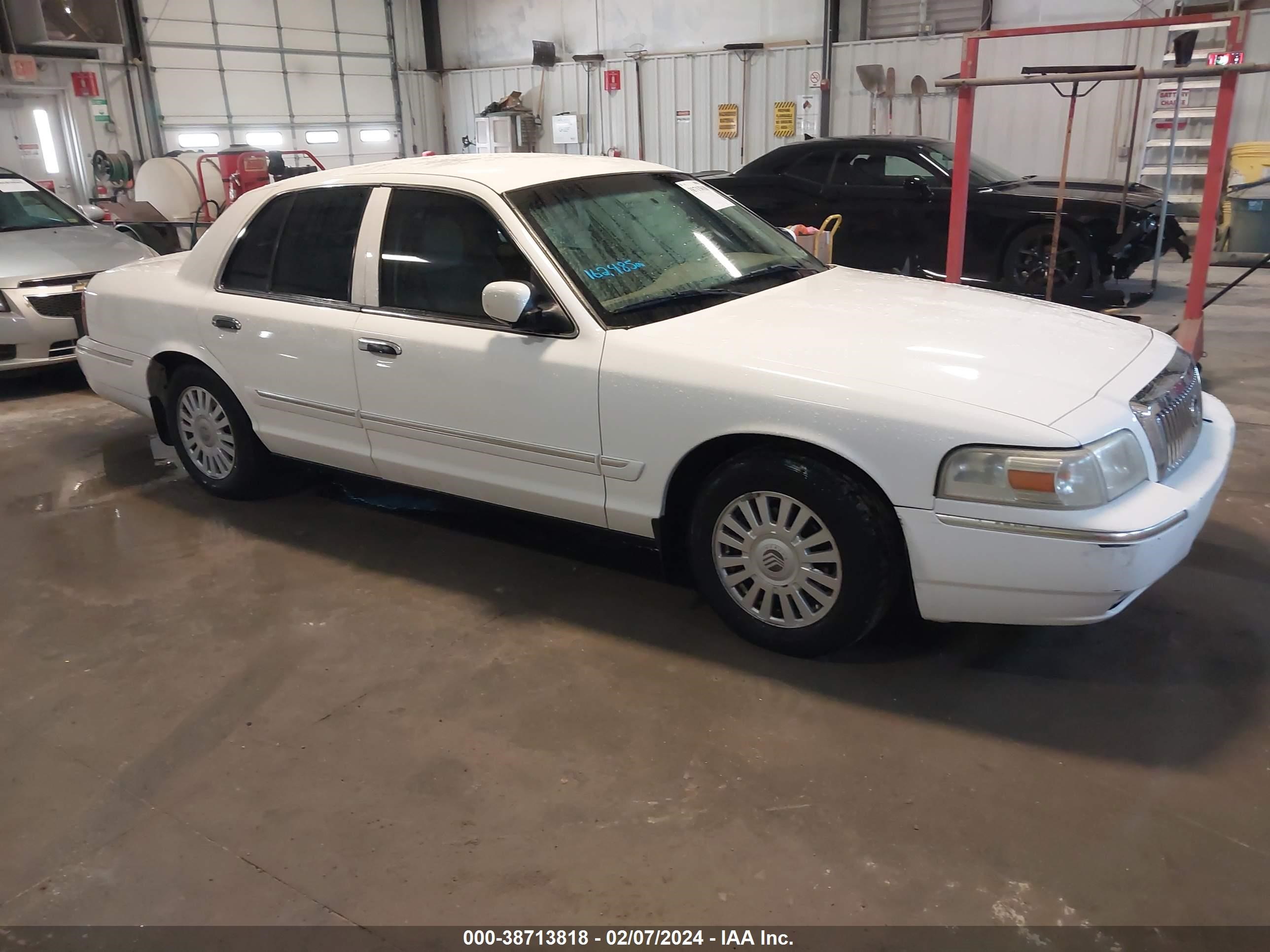 MERCURY GRAND MARQUIS 2007 2mefm75v37x639995