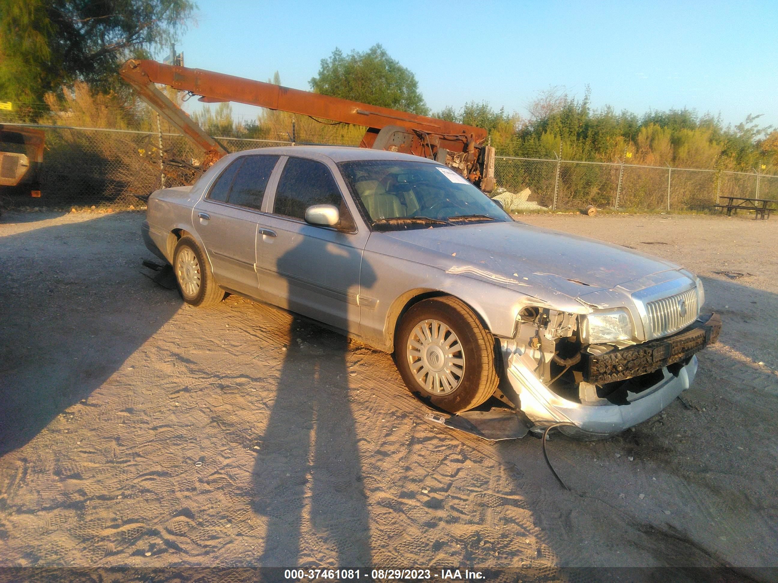 MERCURY GRAND MARQUIS 2008 2mefm75v48x616047