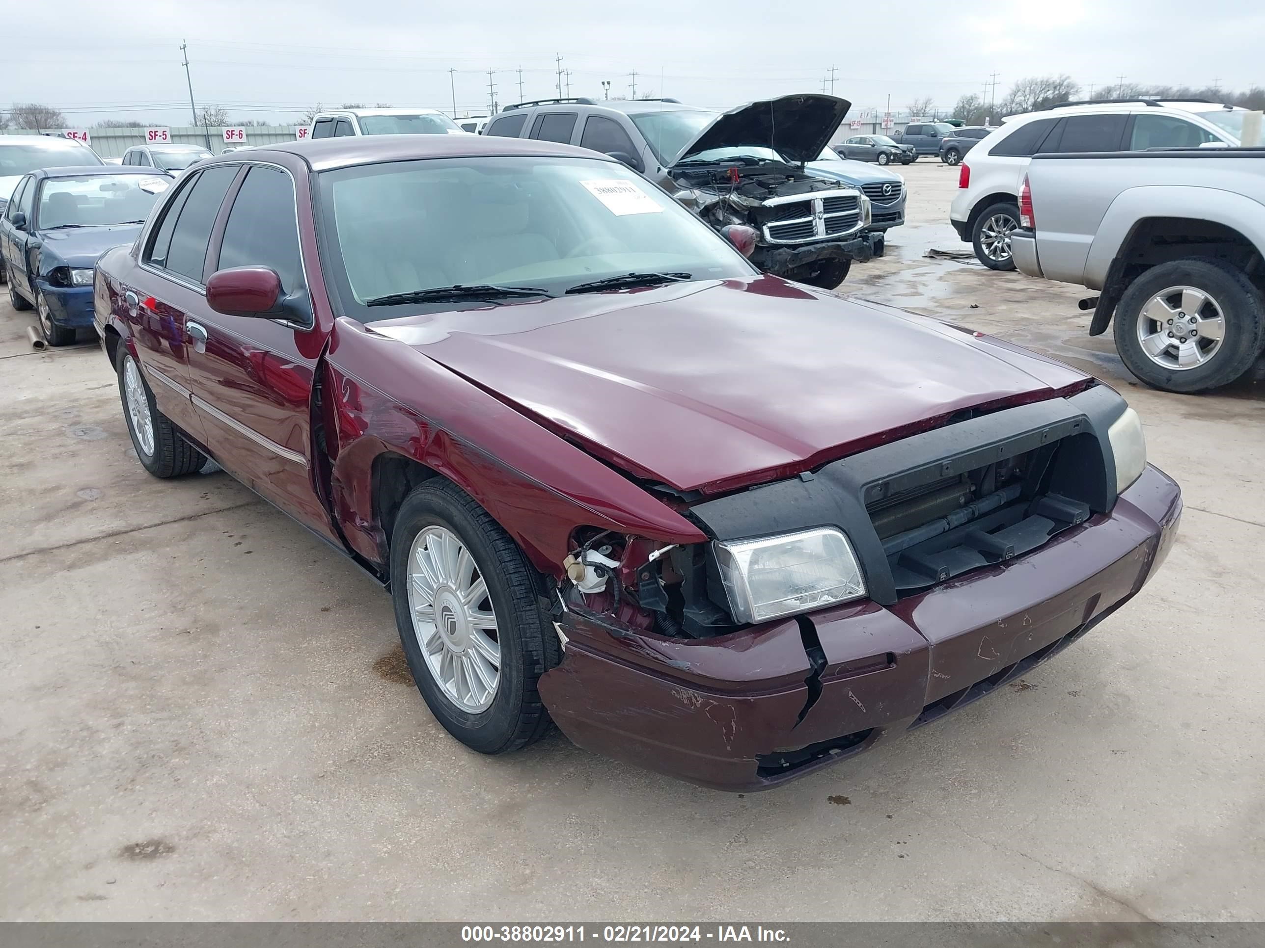 MERCURY GRAND MARQUIS 2008 2mefm75v48x659321