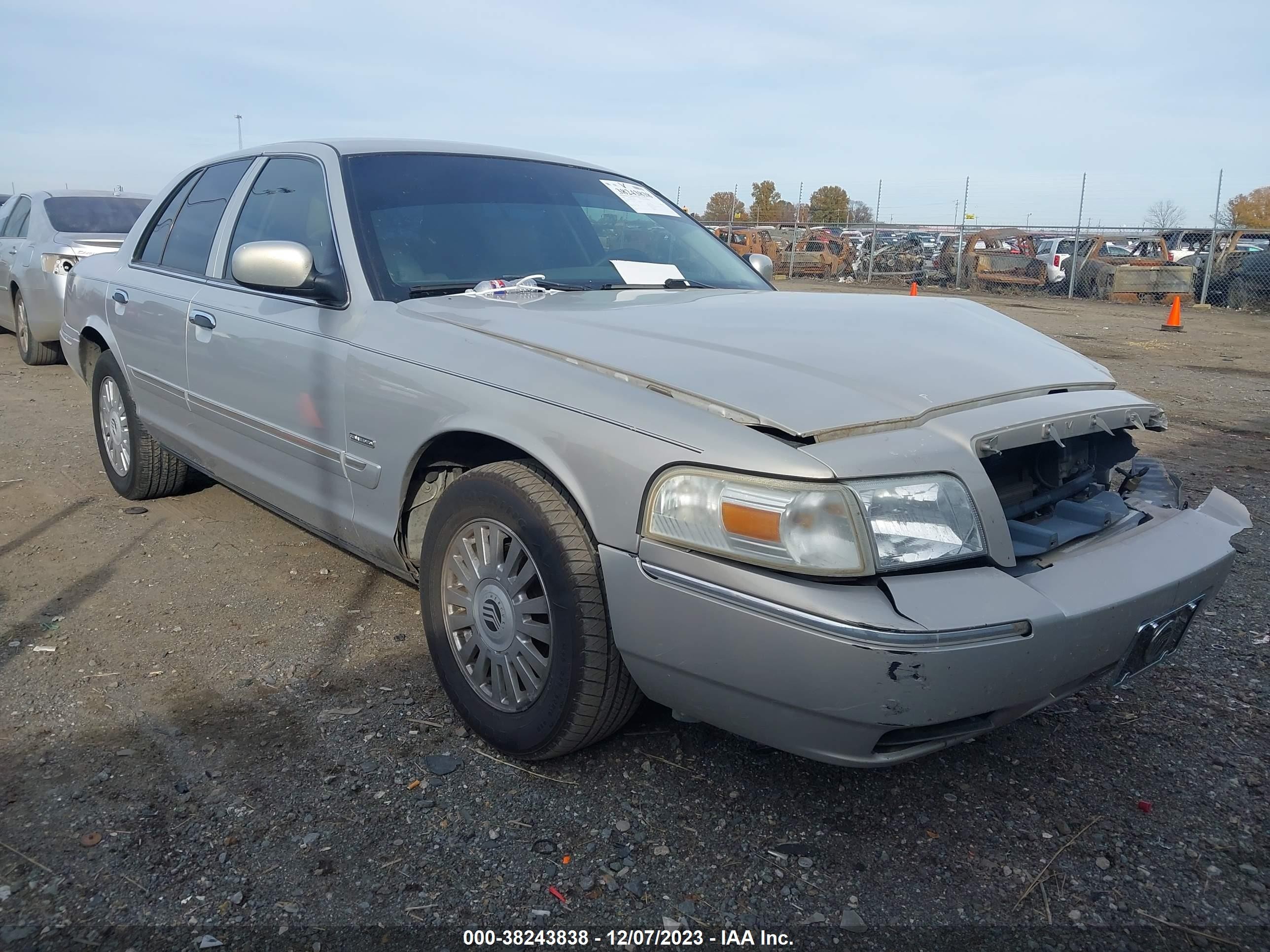 MERCURY GRAND MARQUIS 2008 2mefm75v58x620477